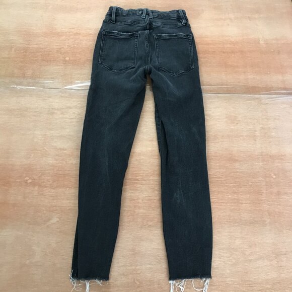 Good American Good Legs Jeans Women size 00/24 Black Frayed Hem Straight Leg - Picture 2 of 12